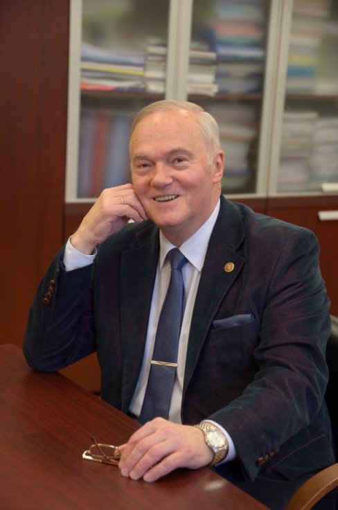 Евсеев Сергей Петрович — Президент Федерации спорта ЛИН