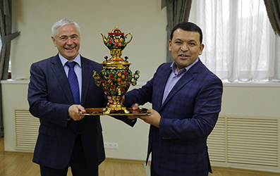 Встреча прездинта ПКР Рыжкова с делегацией Узбекистана.